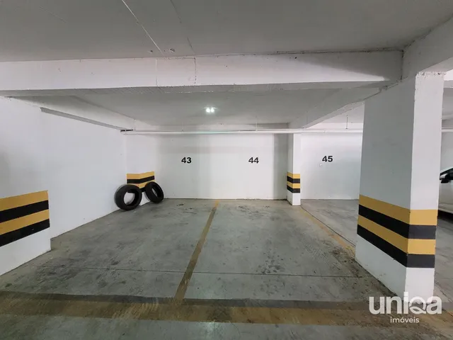 Imagem 3: Apartamento 02 dormitórios para venda em Santa Maria com Suíte Sacada e Garagem