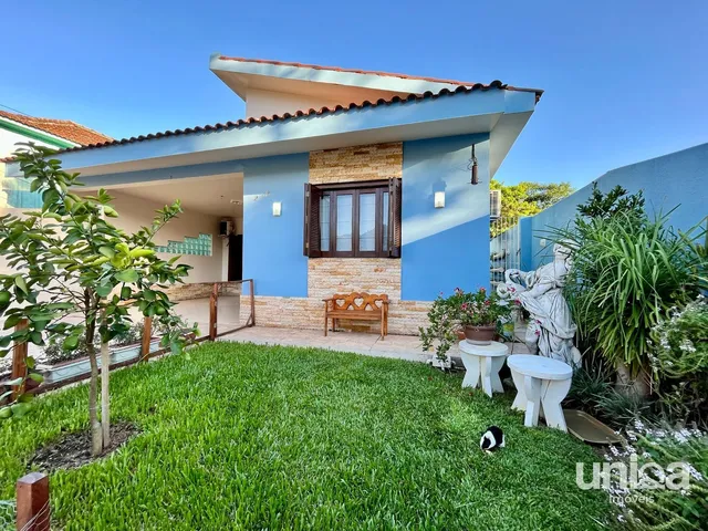 Imagem: Casa 03 Dormitórios com Piscina para Venda