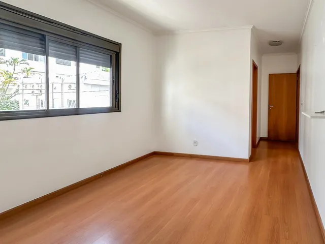 Imagem 8: Apto 03 quartos suíte para venda no centro de Sta Maria com garagem 02 carros