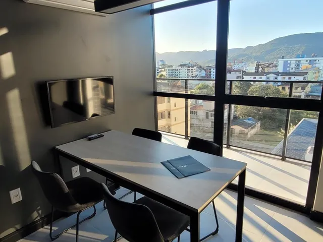 Imagem 2: Apto tipo STUDIO todo mobiliado com garagem ed Art Studios camobi próximo UFSM