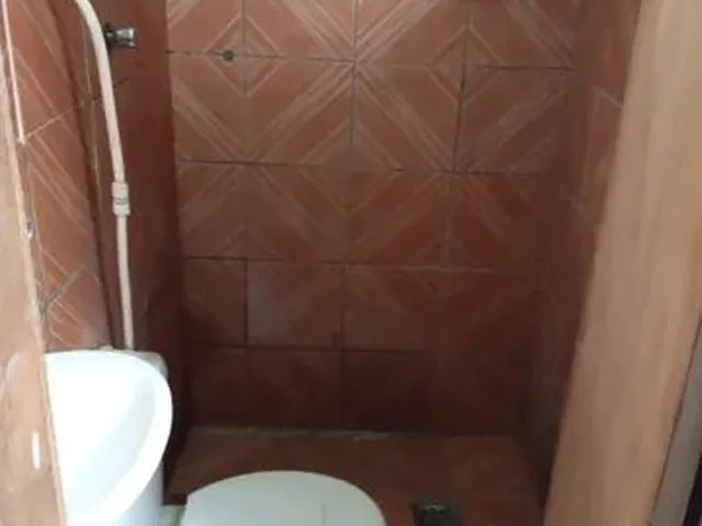 Imagem 1: Aluguel Barraco de Fundo
