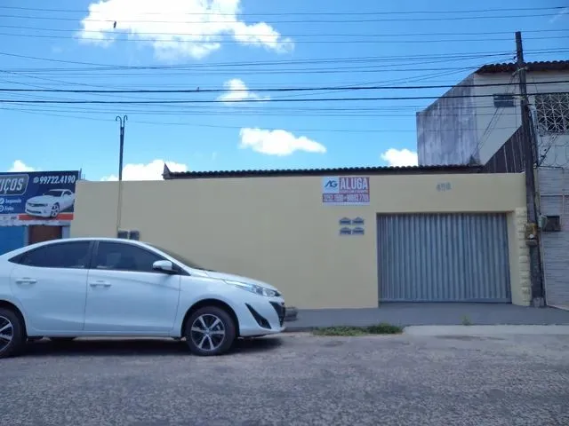 Imagem: Casa - Rua Coronel Nunes de Melo, 456