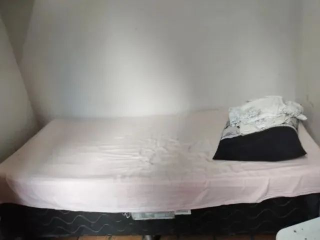 Imagem 1: Alugo Quarto no Centro