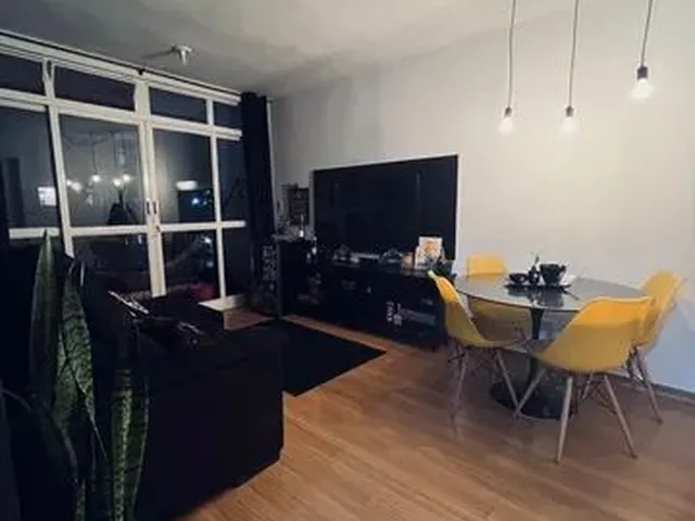Imagem: Vaga Feminina em Apartamento