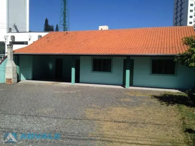Imagem 2: Blumenau - Casa Padrão - Velha