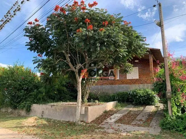 Imagem: A casa em condomínio possui 2 Dormitórios, 1 Suíte, 1