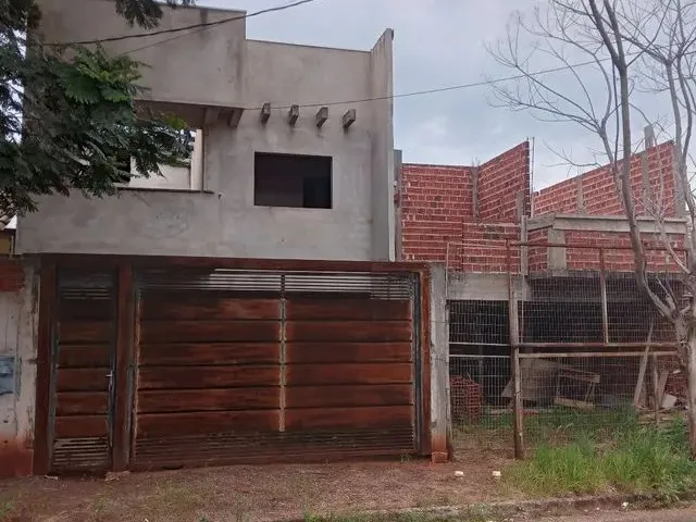 Imagem 1: Vendo 2 Sobrado pra Terminar na Cidade de Marialva