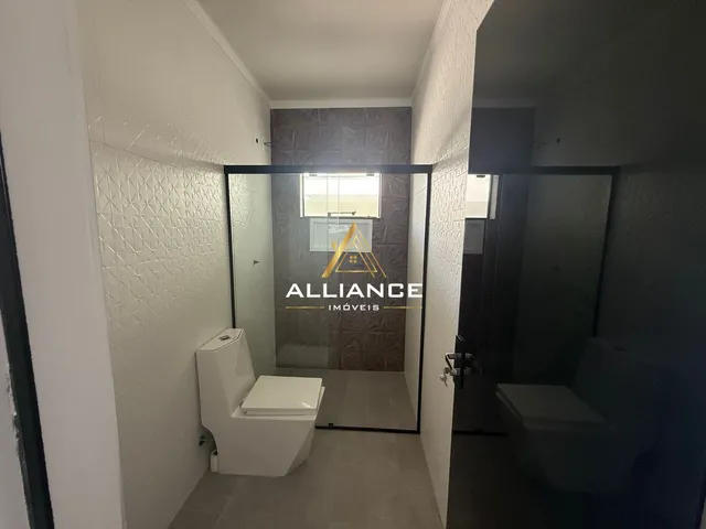 Imagem 2: CASA GEMINADA Casa com 3 dormitórios