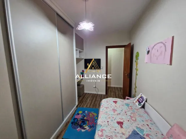 Imagem 13: APARTAMENTO Apartamento com 2 dormitórios