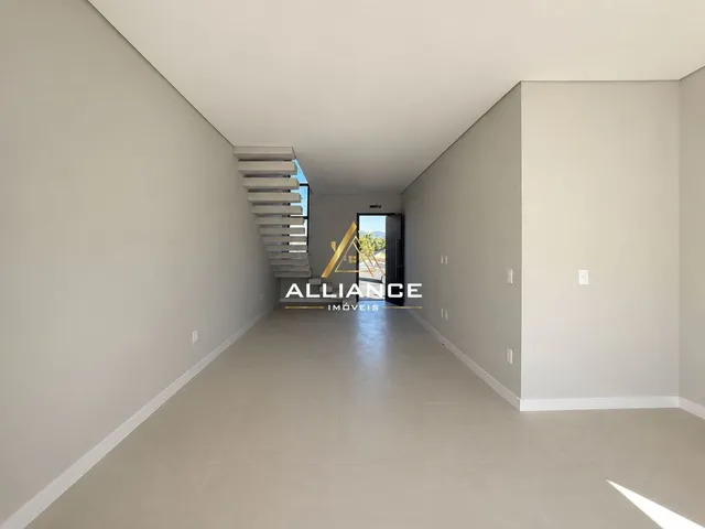 Imagem 2: SOBRADO DUPLEX Casa com 3 dormitórios