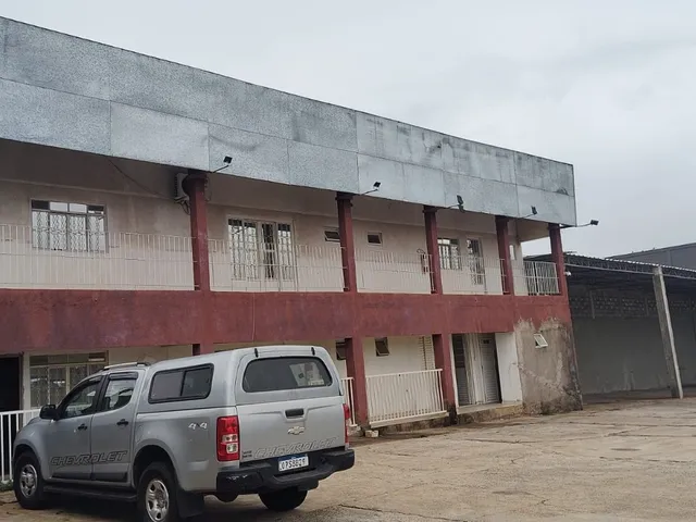 Imagem 2: ? *Espaço Ideal para Agronegócio!* Alugo galpão de 1.200m², perfeito para máquinas