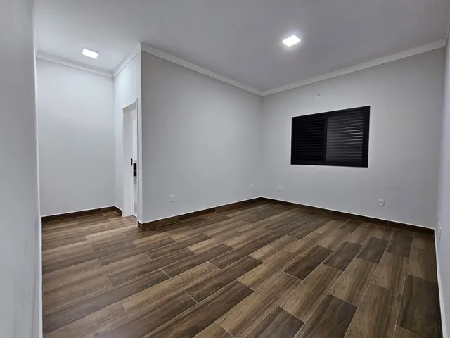 Imagem 4: Oportunidade única: Casa em condomínio de luxo com 3 quartos, 1 suíte, 2 salas e 4