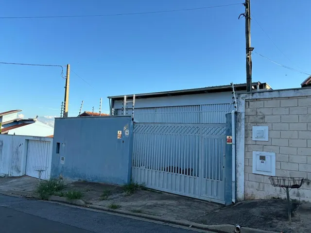 Imagem: Barracão 250m2 com terreno de 300m2 Cerca