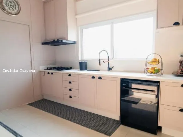 Imagem 5: Cobertura para Venda em Itapema, Meia Praia, 4 dormitórios, 4 suítes, 5 banheiros, 2