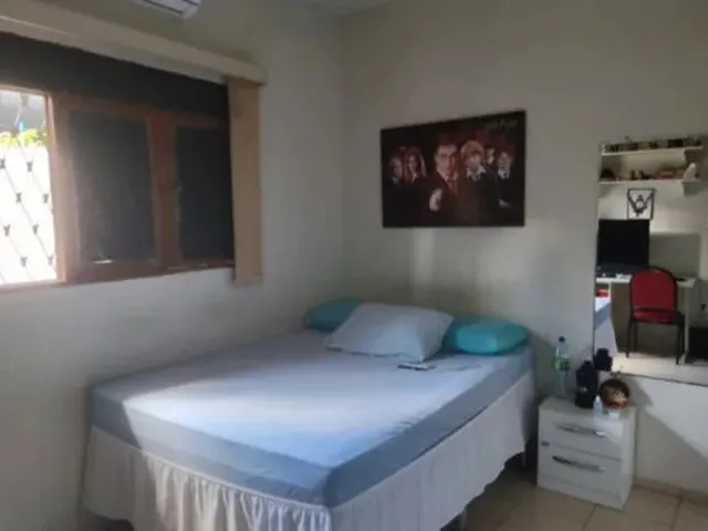 Imagem 4: Imóvel Bem Localizado com Piscina 4/4