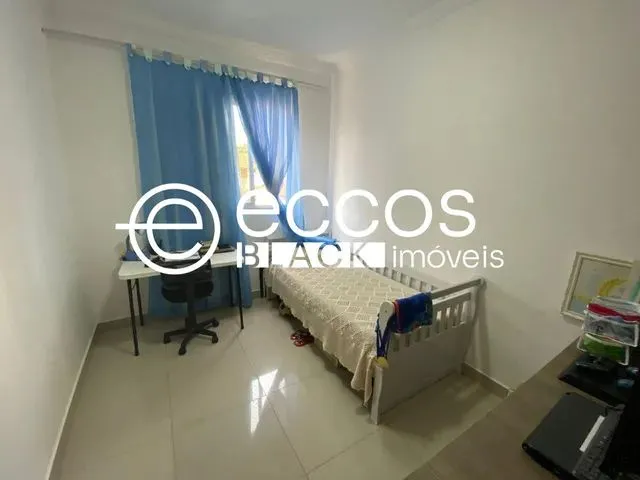 Imagem 5: Apartamento para Aluguel, 3 Quartos, 1 Suíte, 2 Vagas, Daniel Fonseca - Uberlândia/Mg