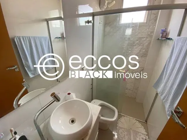 Imagem 11: Apartamento para Aluguel, 3 Quartos, 1 Suíte, 2 Vagas, Daniel Fonseca - Uberlândia/Mg