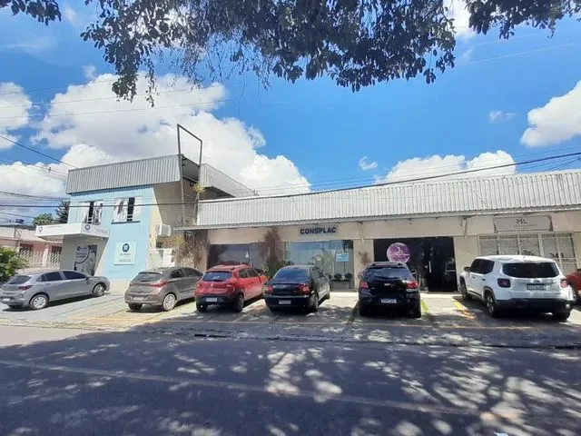 Imagem 10: Centro Comercial 500M² 09 Salas - Bairro Parque Dez