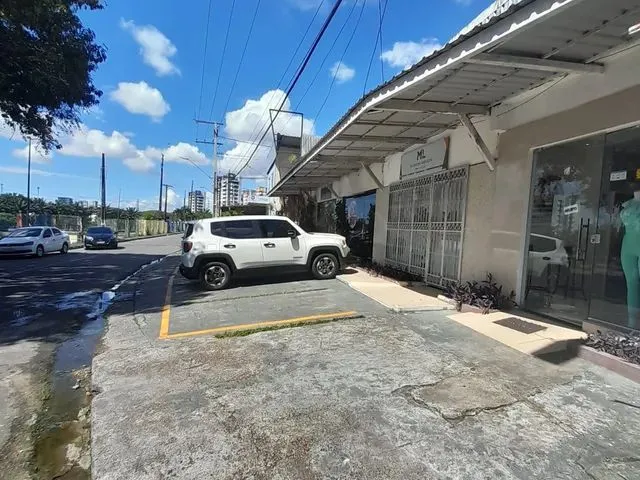 Imagem 9: Centro Comercial 500M² 09 Salas - Bairro Parque Dez