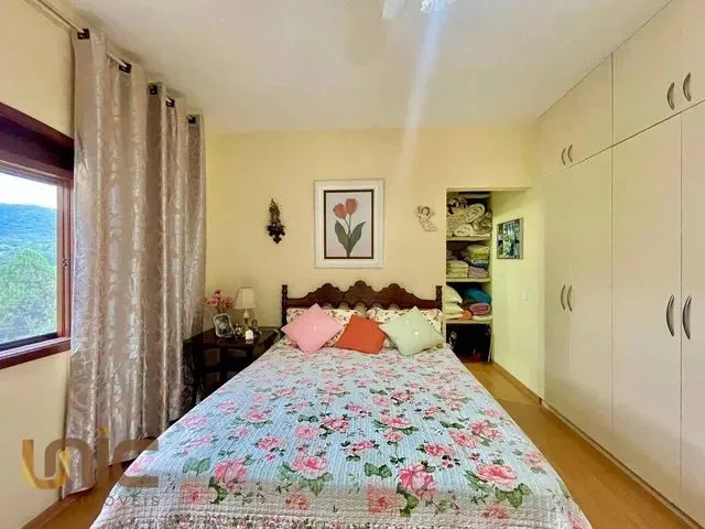 Imagem 2: Casa com 2 Dormitórios À Venda, 188 M² por R$ 790.000,00 - Posse - Teresópolis/Rj