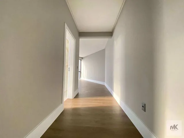 Imagem 9: Apartamento á Venda 4 Suítes Sendo 1 ( Máster 52m2 ) Pagamento Facilitado Direto