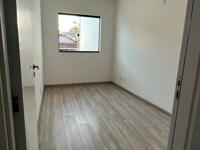 Imagem 5: Oportunidade: Lindo Geminado de 02 Quartos
