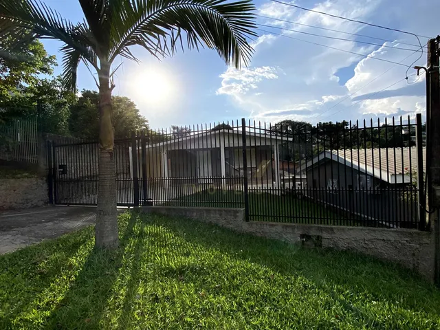 Imagem: Casa Térrea com 2 Dormitórios à Venda