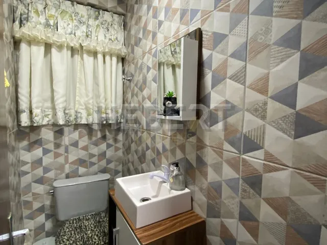 Imagem 2: Apartamento com 2 dormitórios à venda no Edifício Avenida