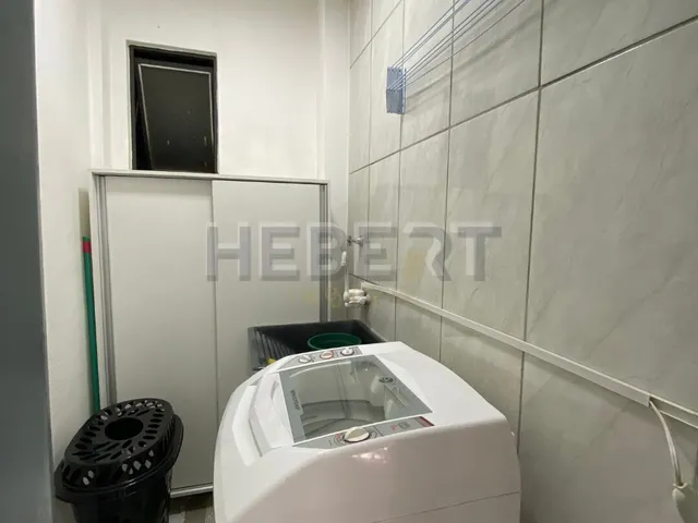 Imagem 3: Apartamento com 2 dormitórios à venda no Edifício Avenida