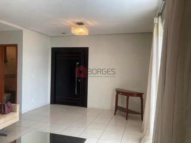 Imagem: Apartamento semi mobiliado com três suítes