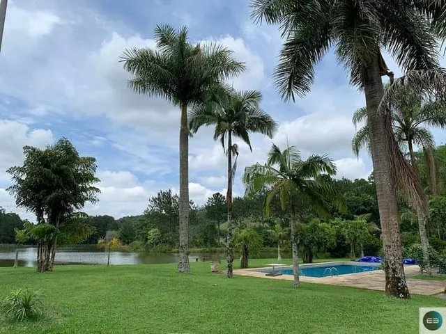 Imagem 14: Sítio alto padrão em Santa Isabel