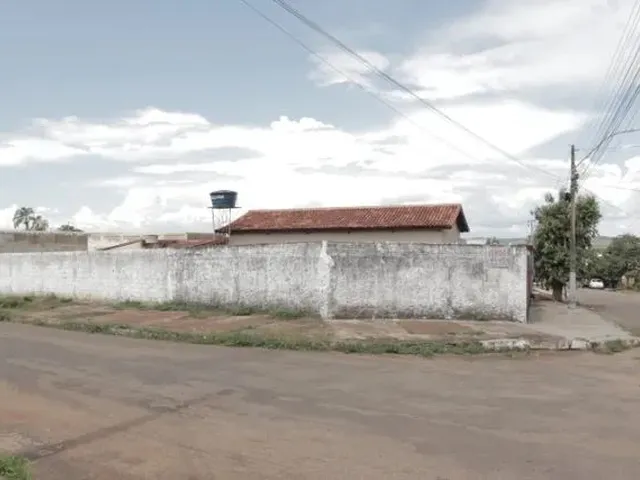Imagem 6: Excelente Casa 3/4 em Nerópolis!! 383,82 M²