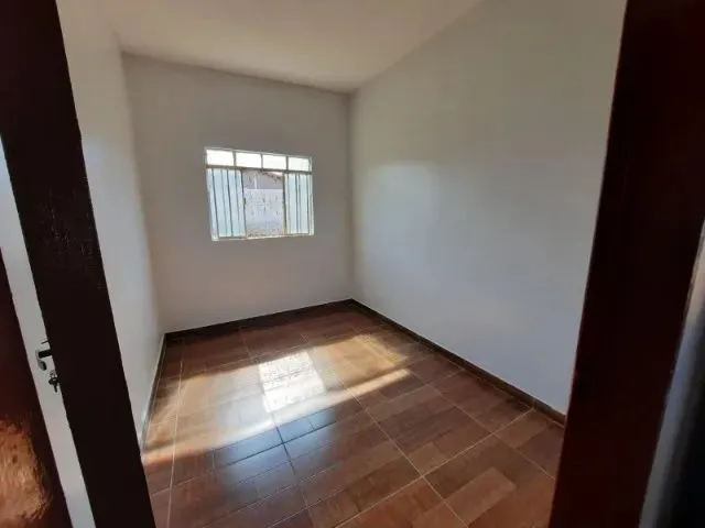 Imagem 10: Excelente Casa 3/4 em Nerópolis!! 383,82 M²