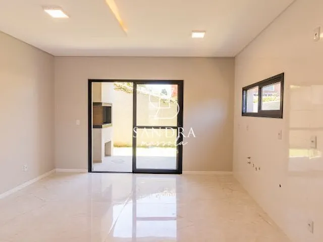 Imagem 3: Casa à venda no bairro Ponta das Canas - Florianópolis/SC