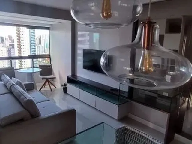 Imagem: O apartamento possui 2 Dormitórios, 1 Suíte, 2 Banheiros,