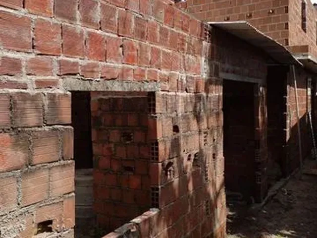 Imagem: Vende-Se Casa em Construção
