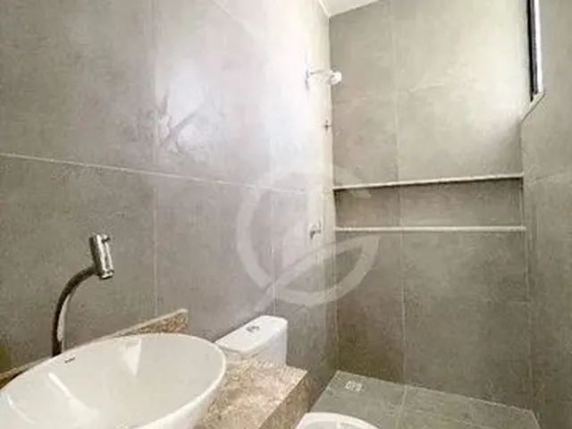 Imagem 4: Belissima Casa com Fino Acabamento no Eusébio