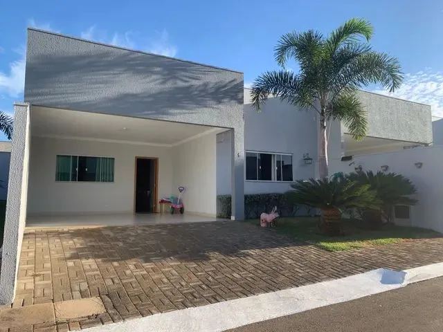Imagem: Casa em Condomínio Fechado