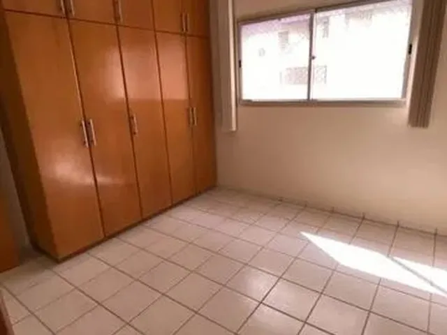Imagem 14: Belíssimo Apartamento com 3 Quartos e Completo em Armários