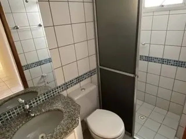 Imagem 2: Belíssimo Apartamento com 3 Quartos e Completo em Armários