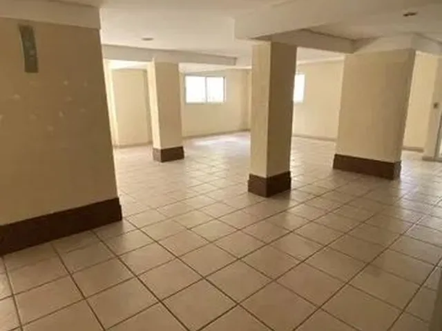 Imagem 10: Belíssimo Apartamento com 3 Quartos e Completo em Armários