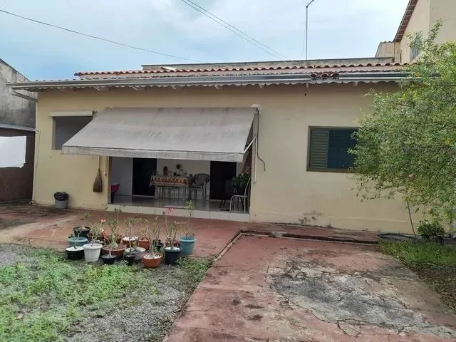 Imagem 3: Casa para Venda Possui 102 Metros Quadrados com 3 Quartos em Eldorado - Serra - Es