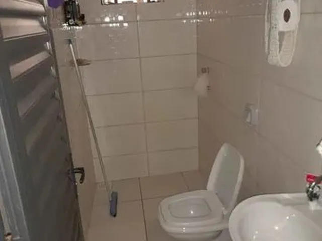 Imagem 2: Casa para Venda Possui 102 Metros Quadrados com 3 Quartos em Eldorado - Serra - Es