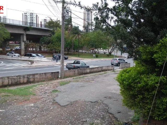 Imagem 2: Esquina com Raposo Tavares e Av Min.laudo Ferreira Camargo