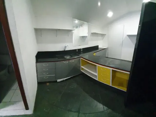 Imagem: Alugo Loft Localizado no Centro, em Frente