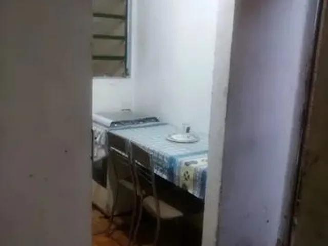 Imagem 9: Kitinet Quarto com aluguel por R$600 /mês