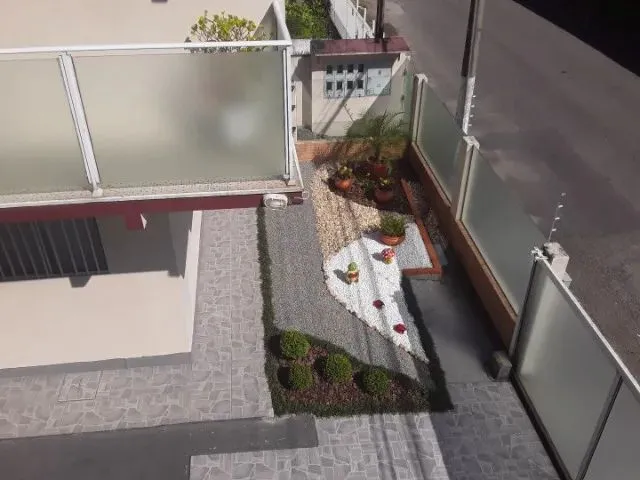 Imagem: Apartamento para Uma Moça com Mobília