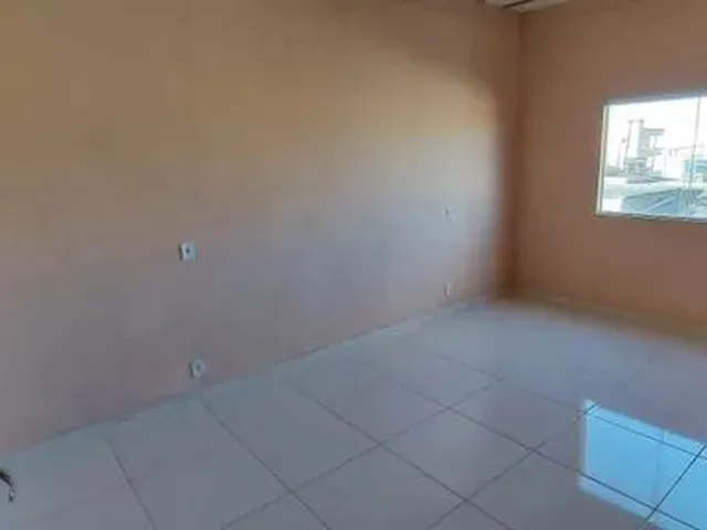 Imagem 1: Apartamento no Aviso (1° Andar) 2 Quartos Sem Mobília
