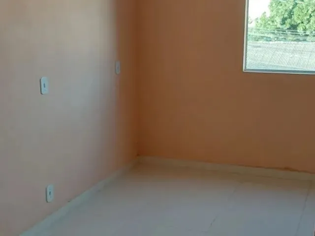 Imagem 2: Apartamento no Aviso (1° Andar) 2 Quartos Sem Mobília