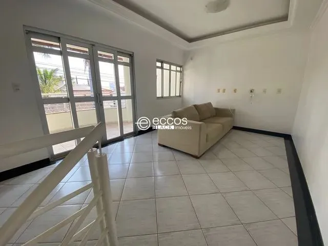 Imagem 12: Casa para Aluguel, 5 Quartos, 4 Suítes, 4 Vagas, Morada da Colina - Uberlândia/Mg